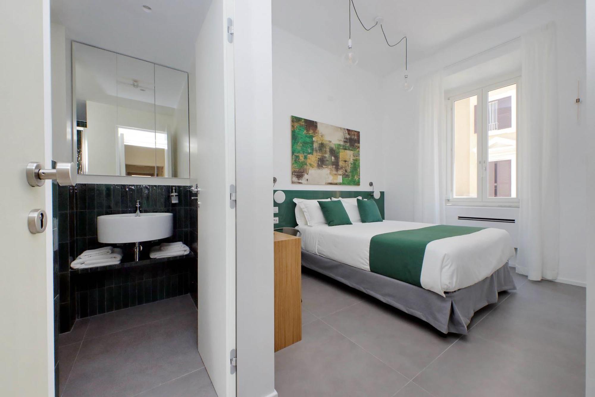 Ych-Montebello - Rooms Rome Extérieur photo